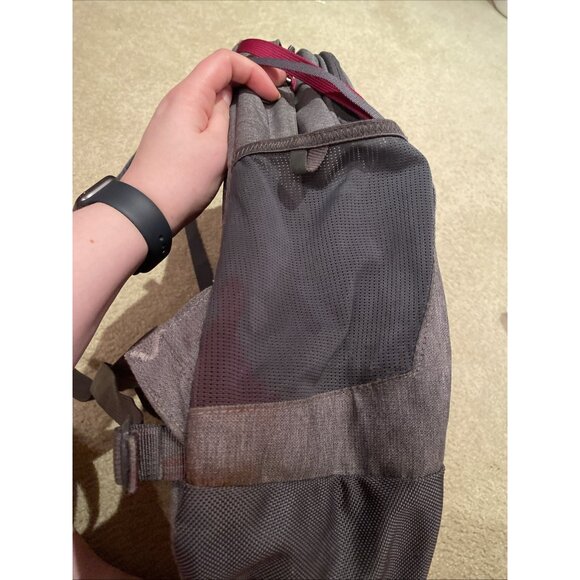 The North Face Recon Women’s Backpack Gray Pink Trim Laptop Pockets Purple - Picture 3 of 10